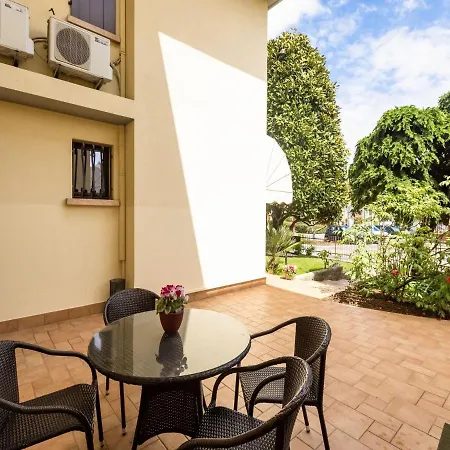 Apartmán Belvilla By Oyo Jolly Trilo Superiore *